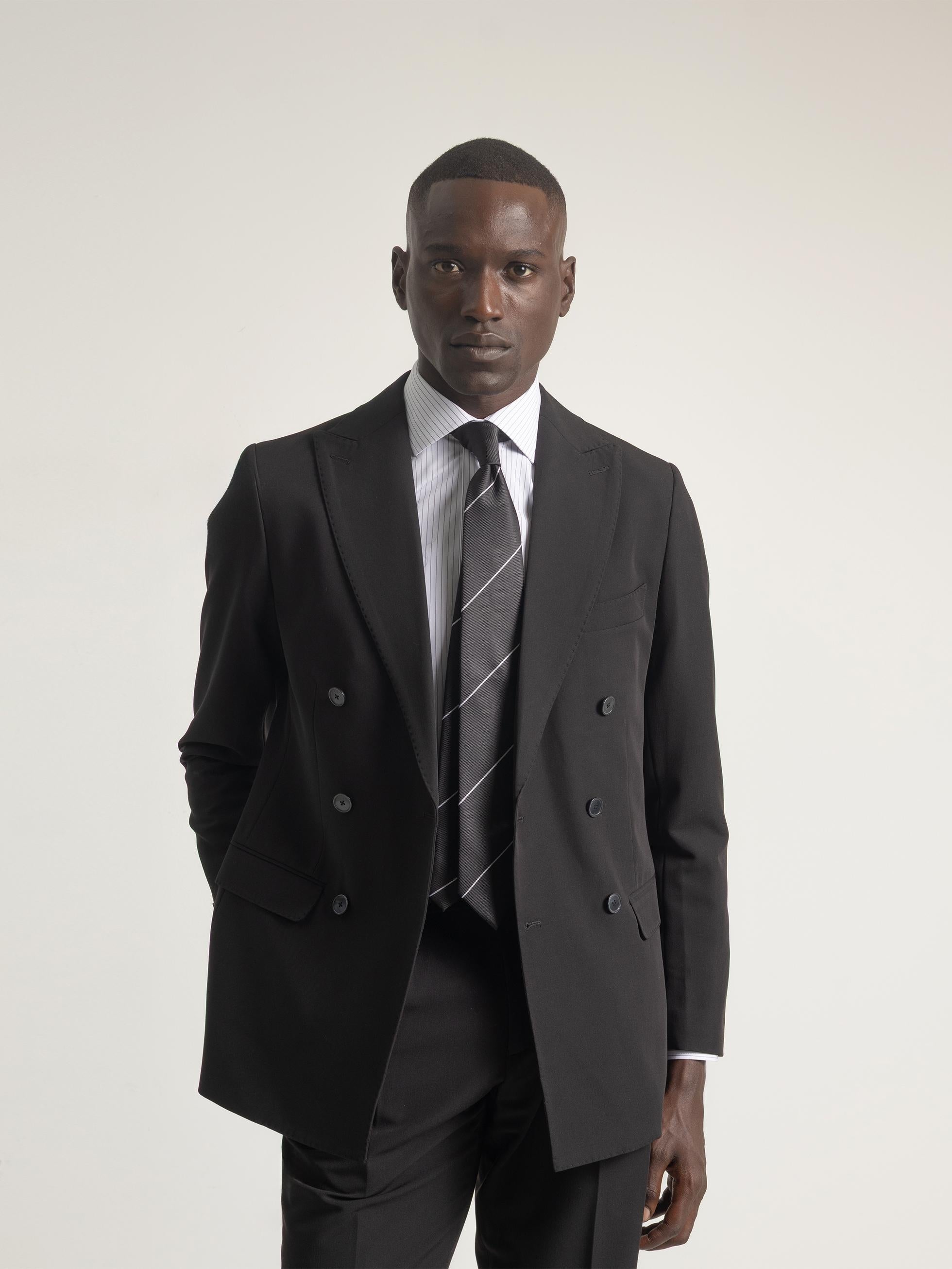 BLACK NON-IRON DOUBLE BREASTED BLAZER