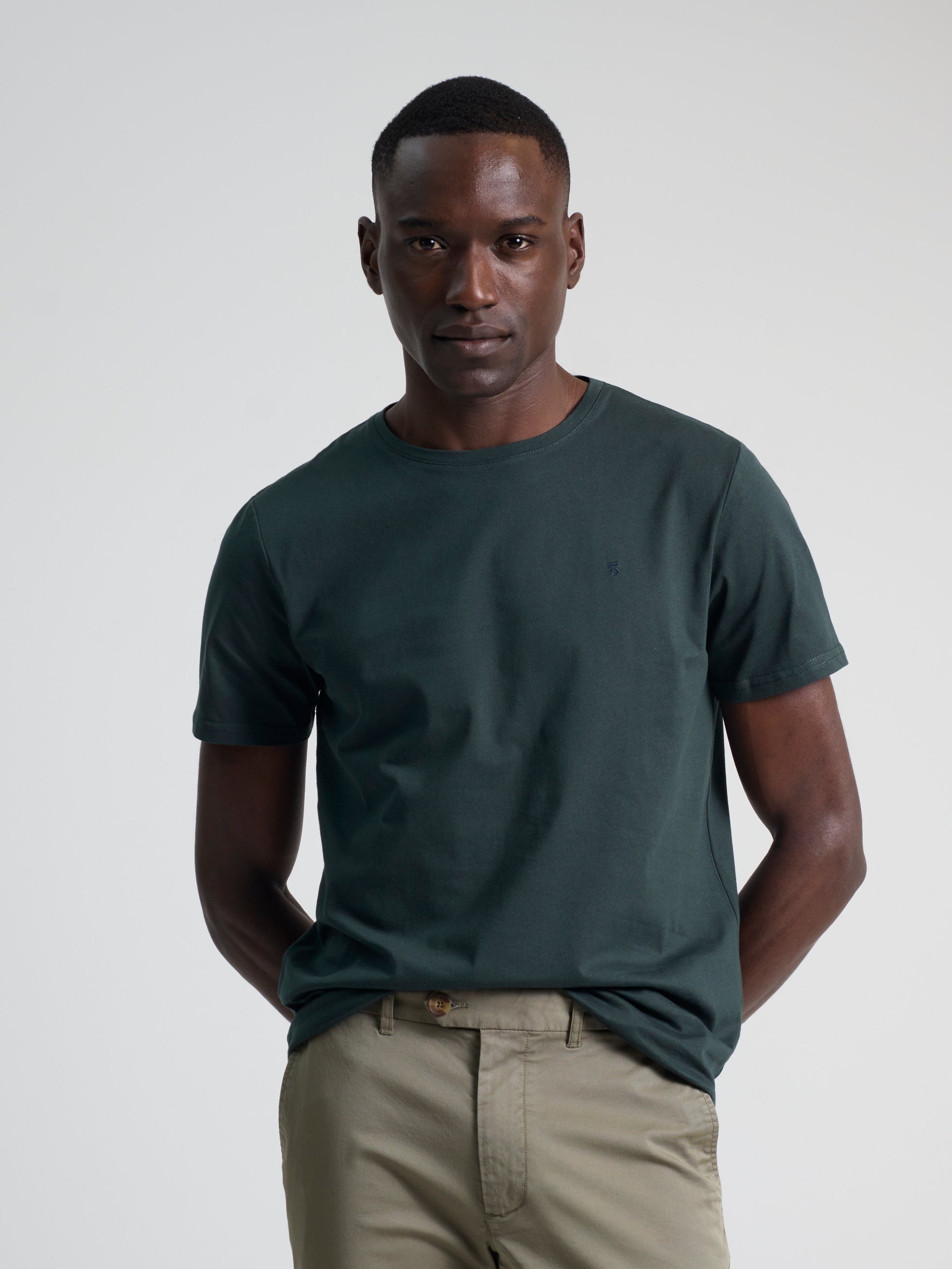 GREEN BASIC T-SHIRT