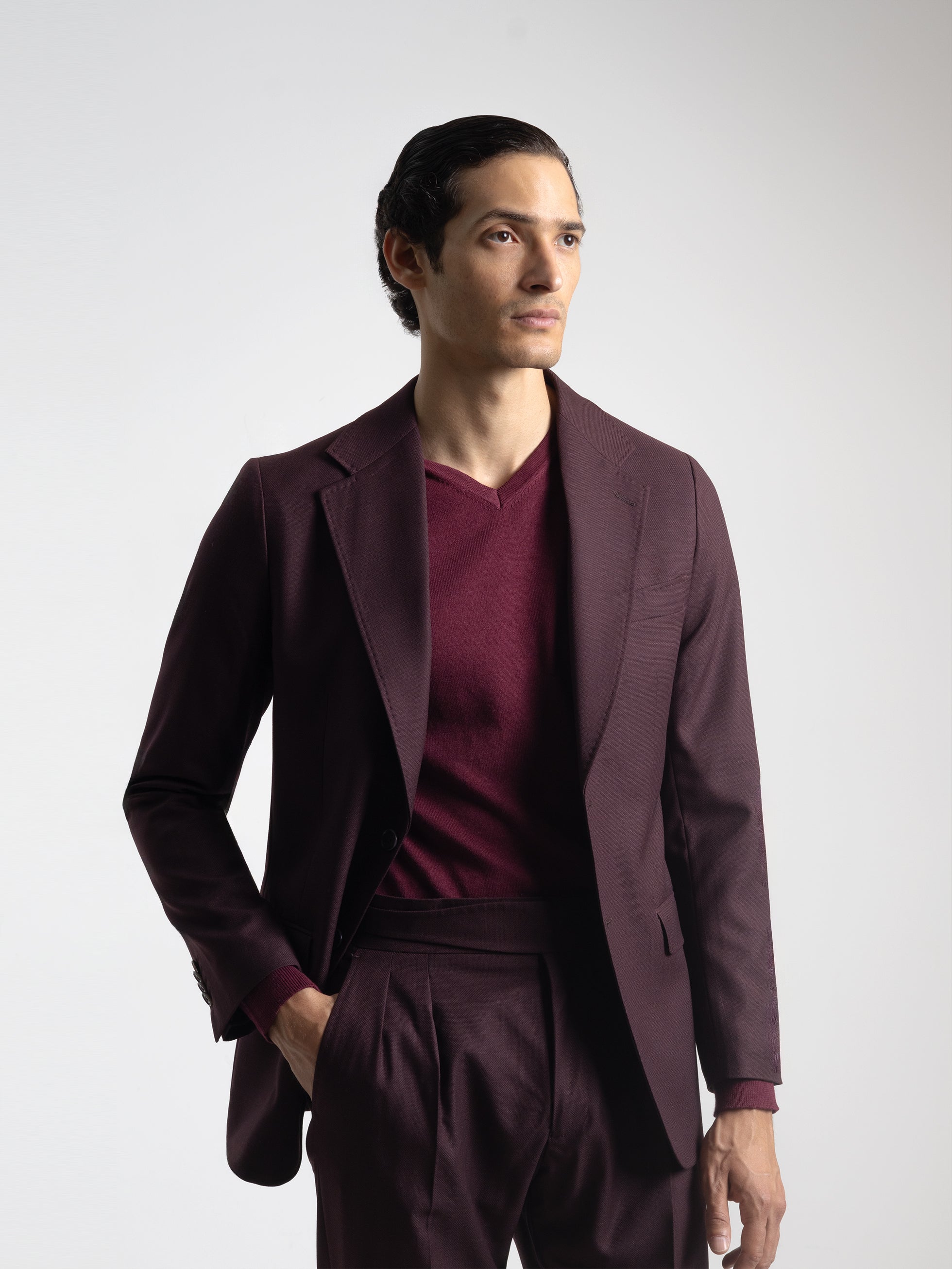 BURGUNDY STRUCTURED BLAZER