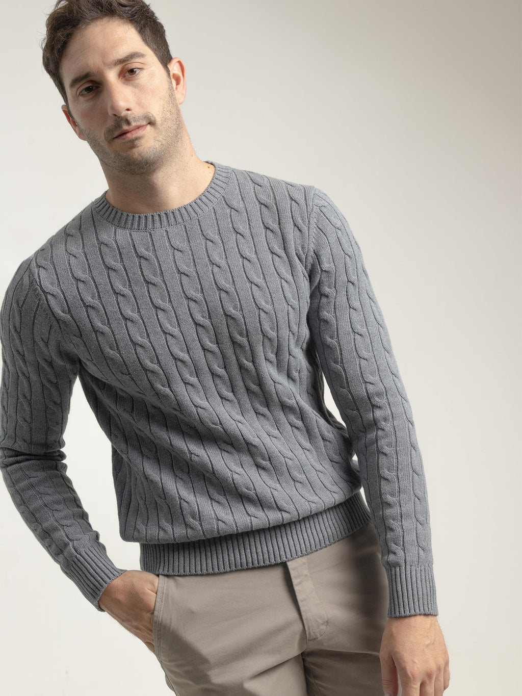 GREY CABLE KNIT SWEATER
