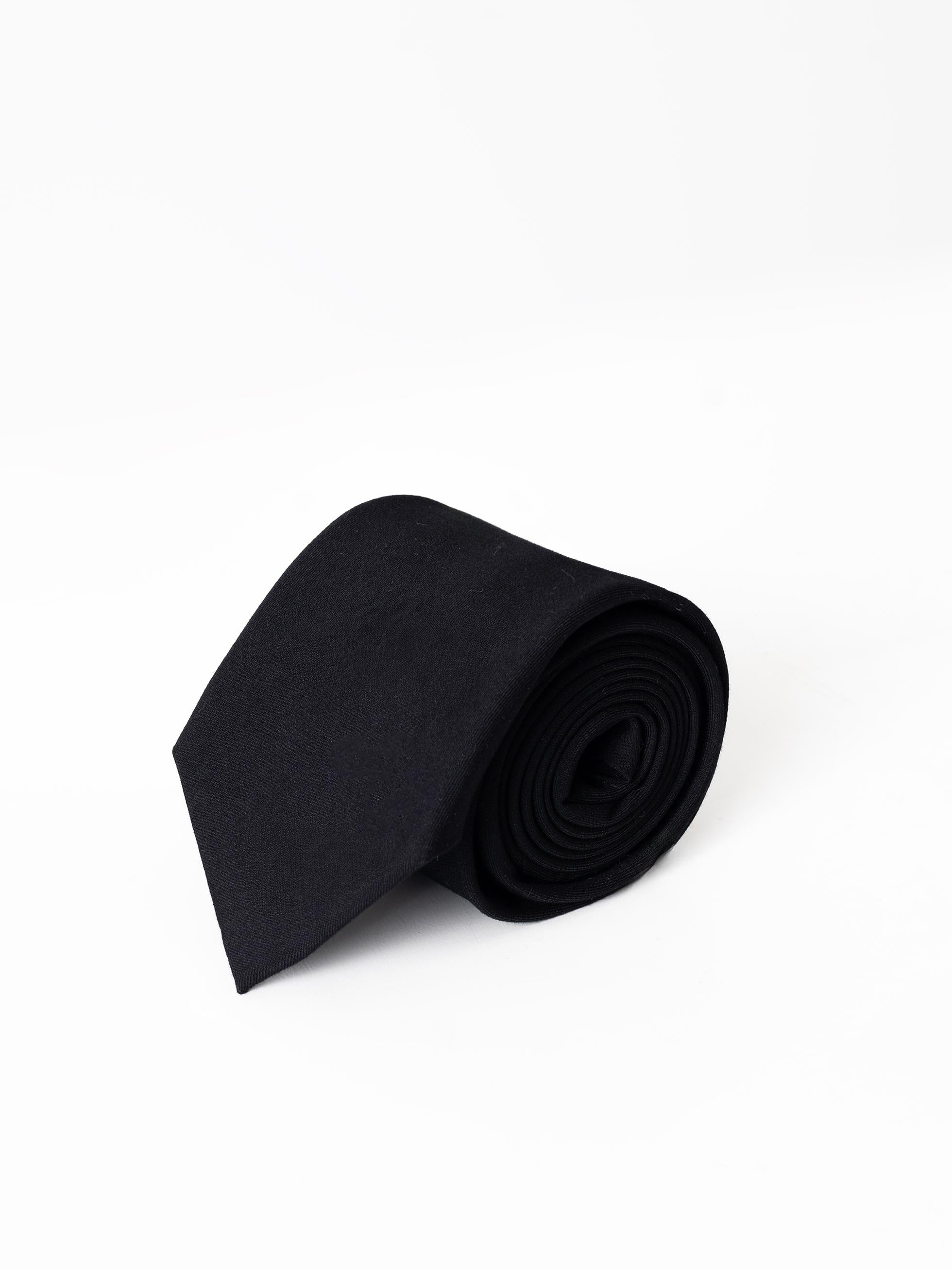 BLACK TEXTURED TIE