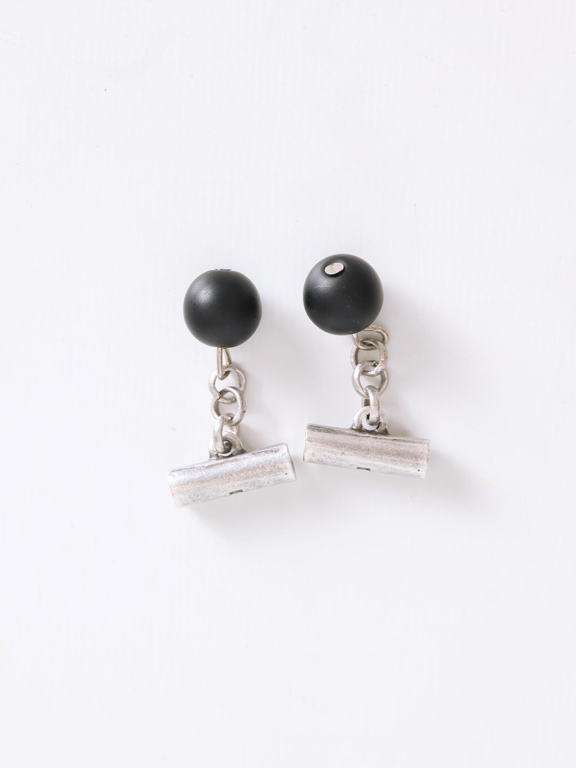 BLACK NATURAL STONE CUFFLINK