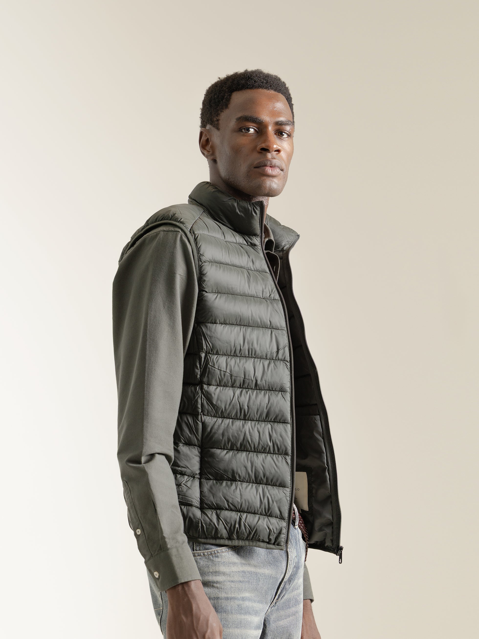 FOREST GREEN ULTRA LIGHT QUILTED VEST