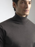 COFFEE TURTLE NECK SWEATER