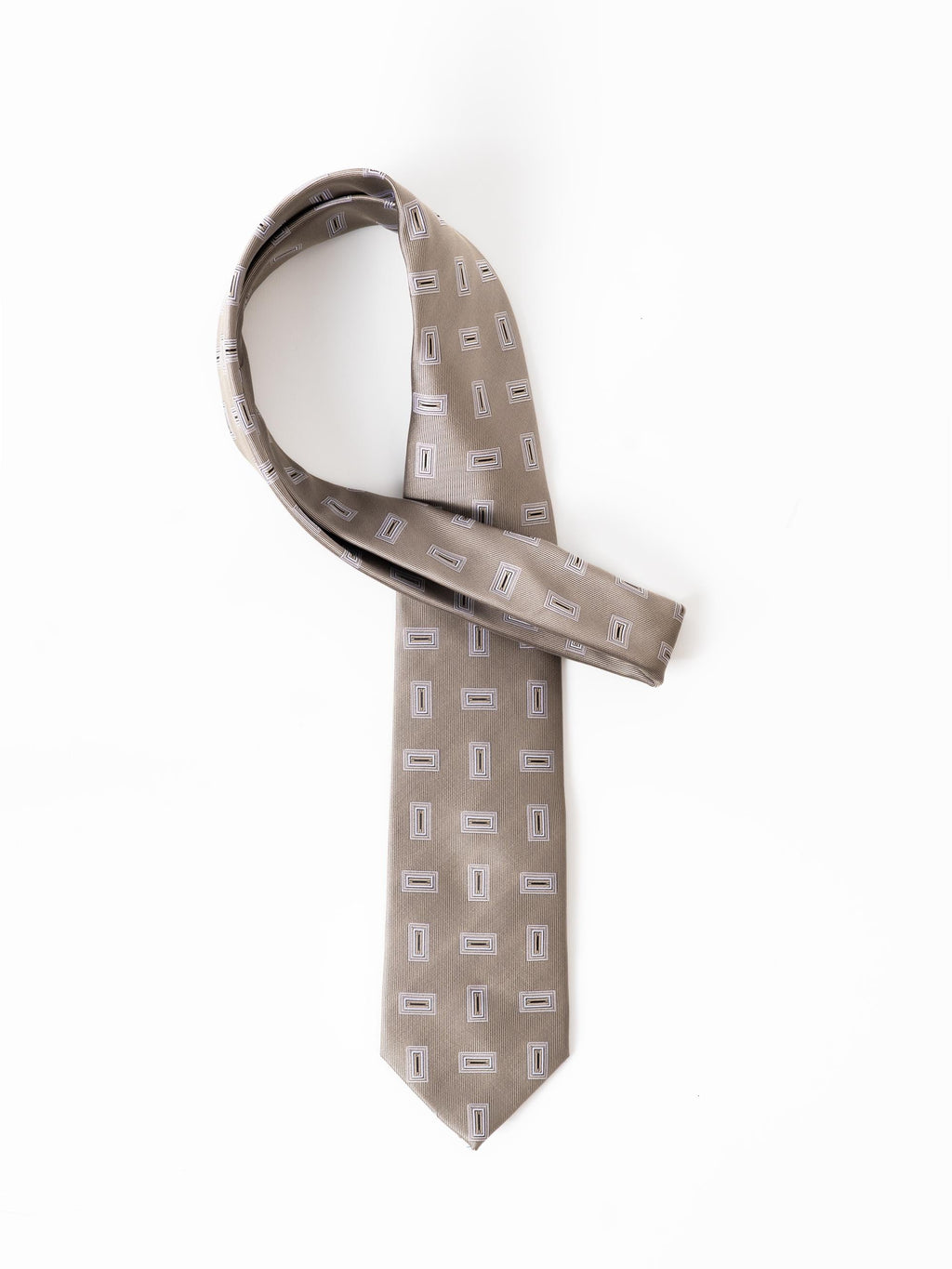 BROWN RECTANGLE PATTERN TIE