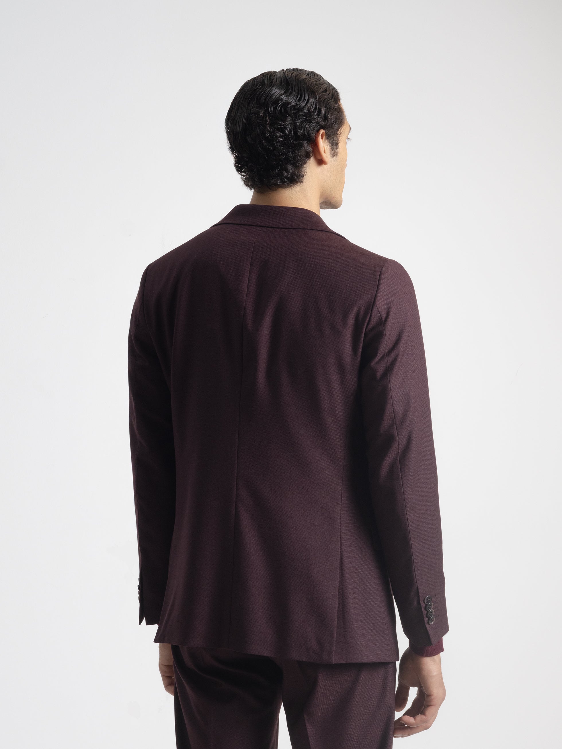 BURGUNDY STRUCTURED BLAZER