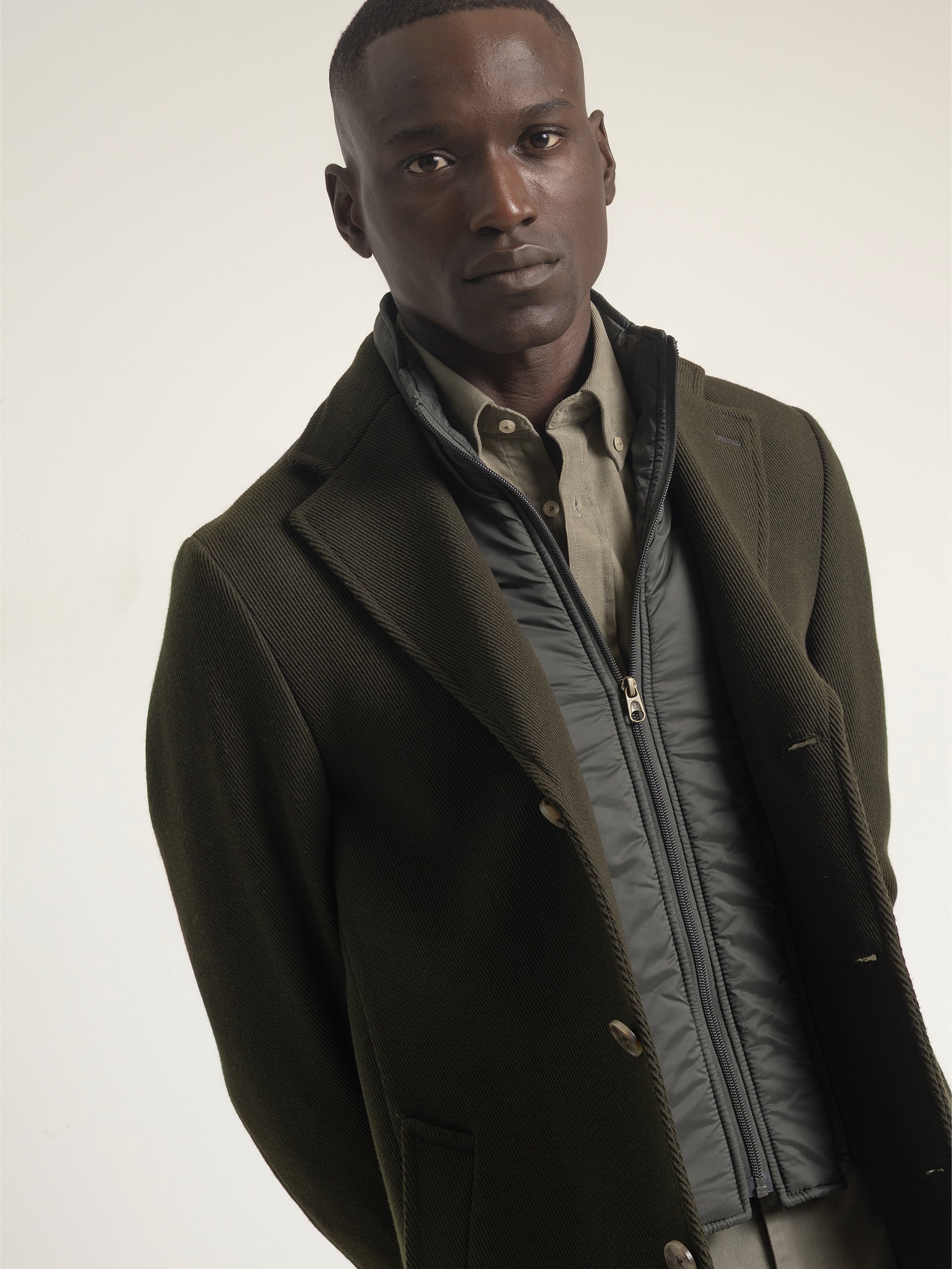 DARK GREEN WOOL COAT WITH DETACHABLE COLLAR