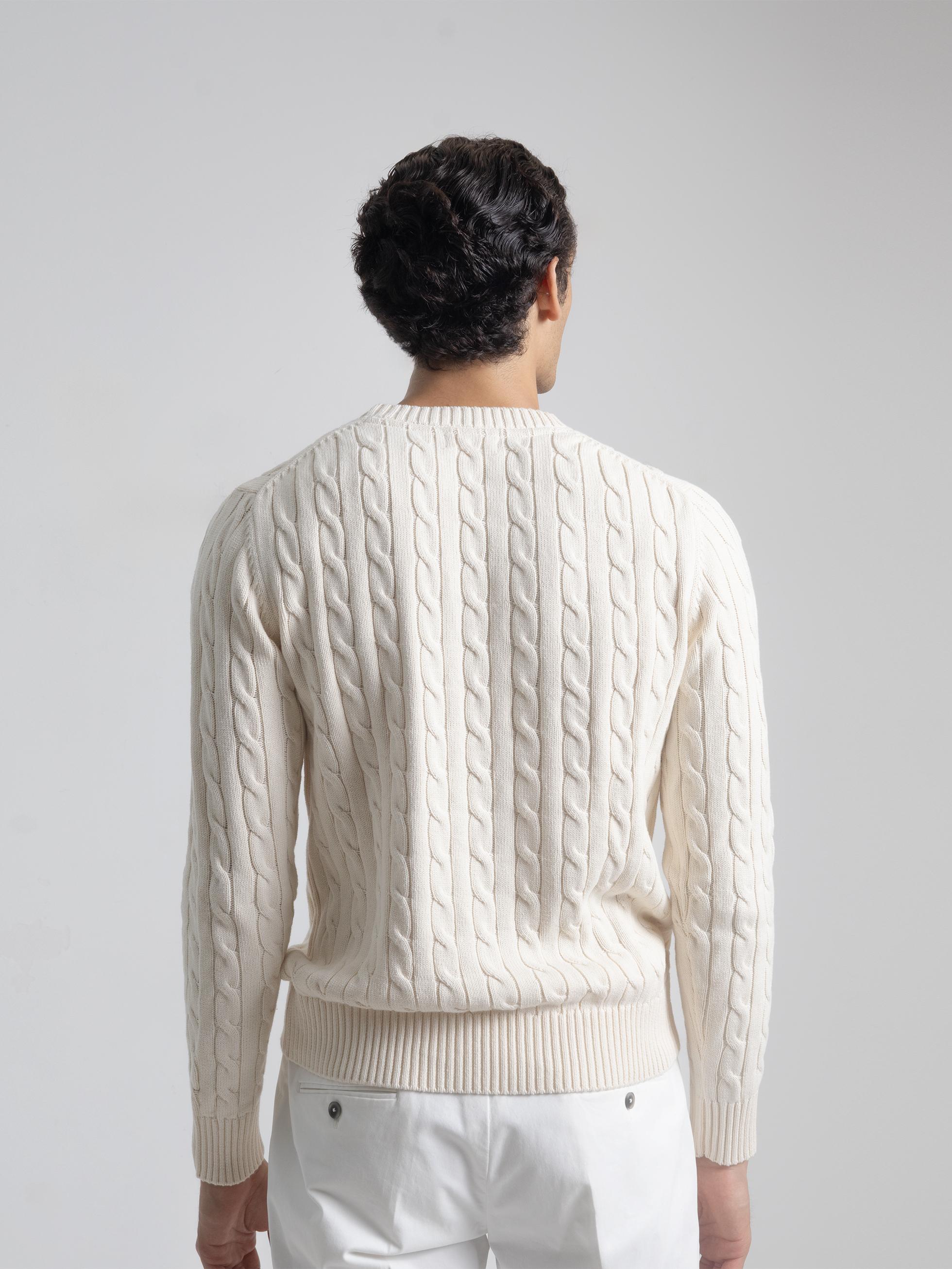 IVORY CABLE KNIT SWEATER