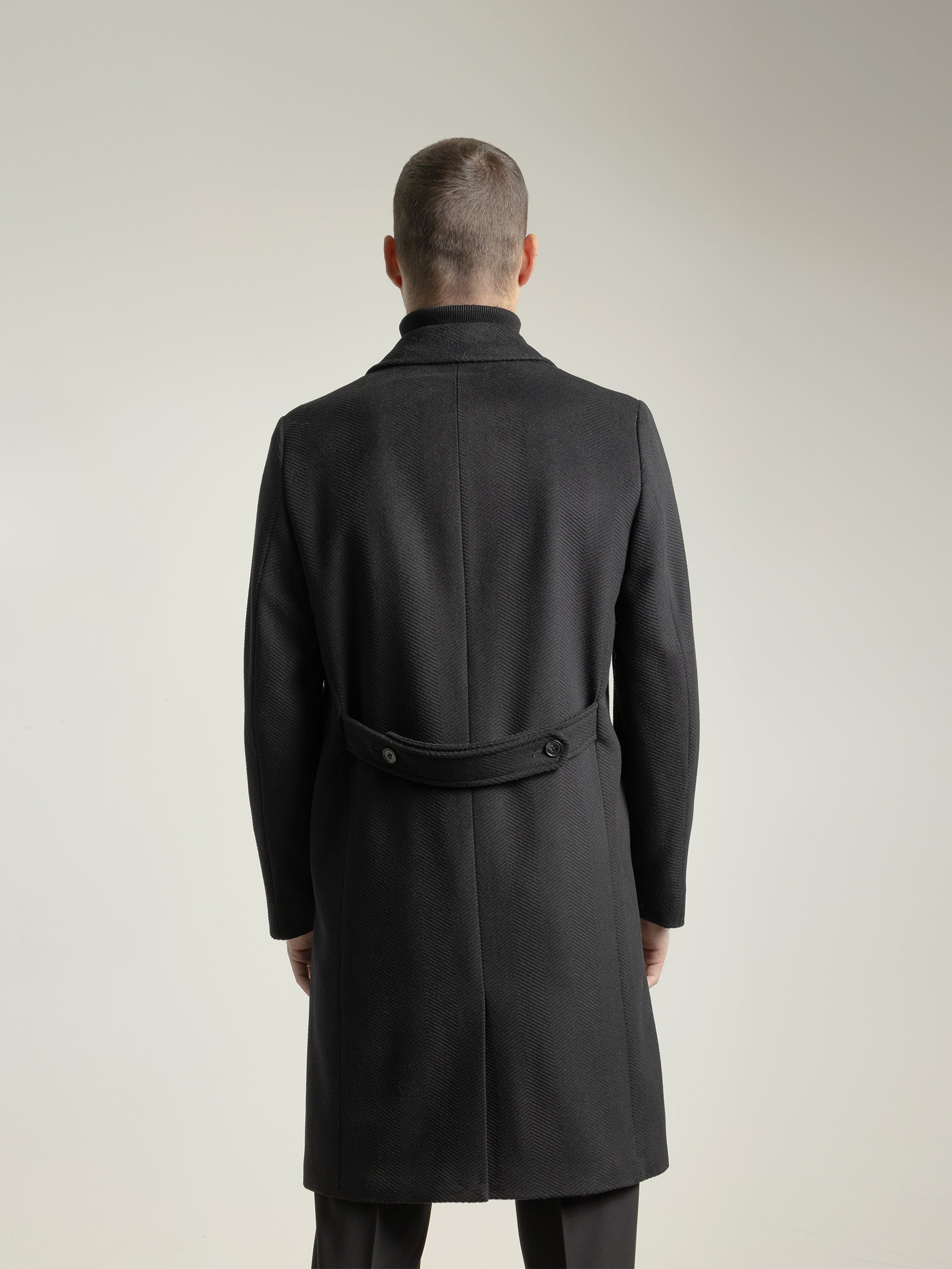 BLACK WIDE LAPEL WOOL CROSSOVER COAT