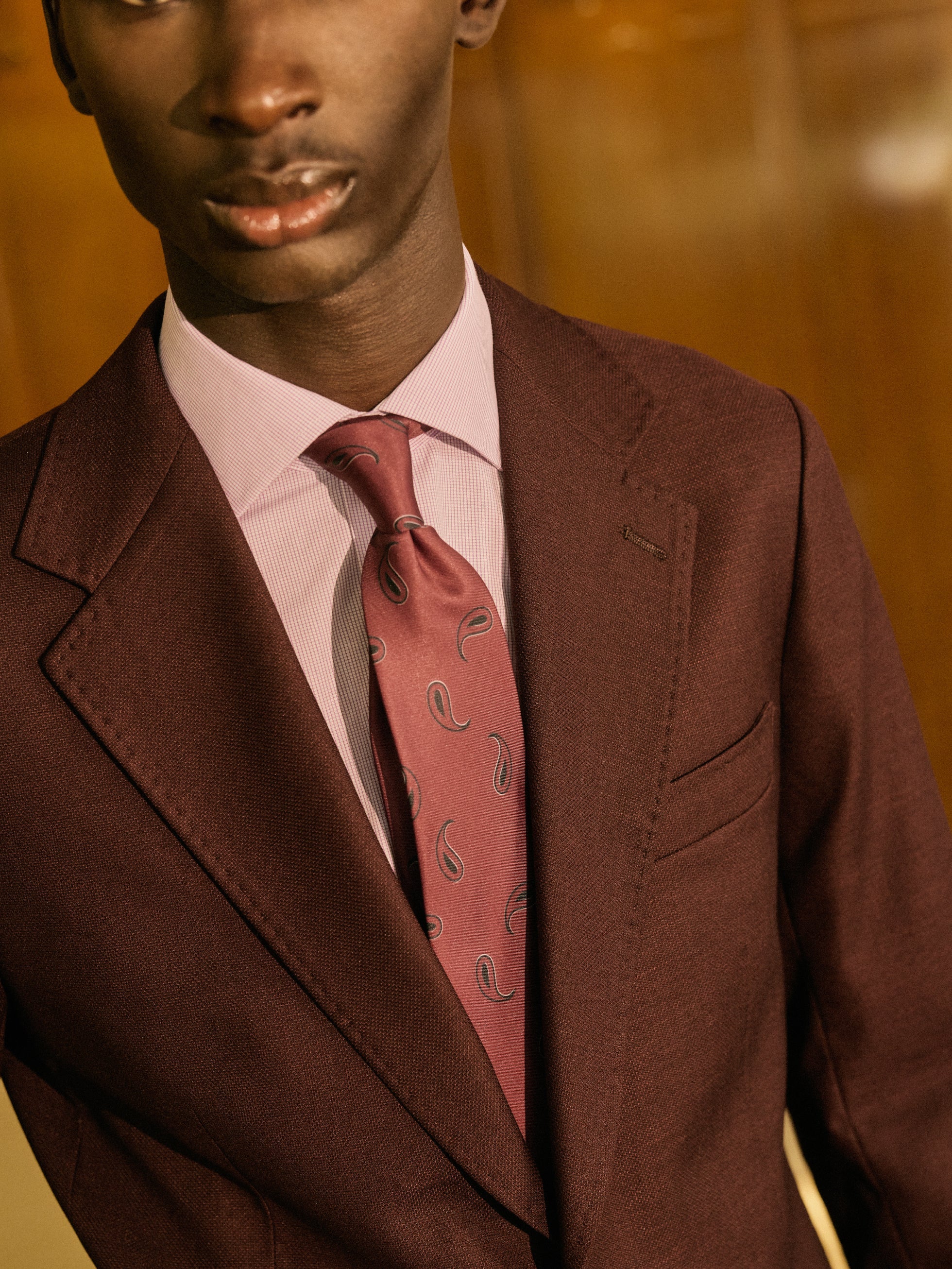 BURGUNDY STRUCTURED BLAZER